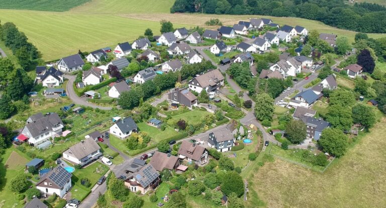 "Beerser Weg", "Beerser Feld" und "Beerser Hof".