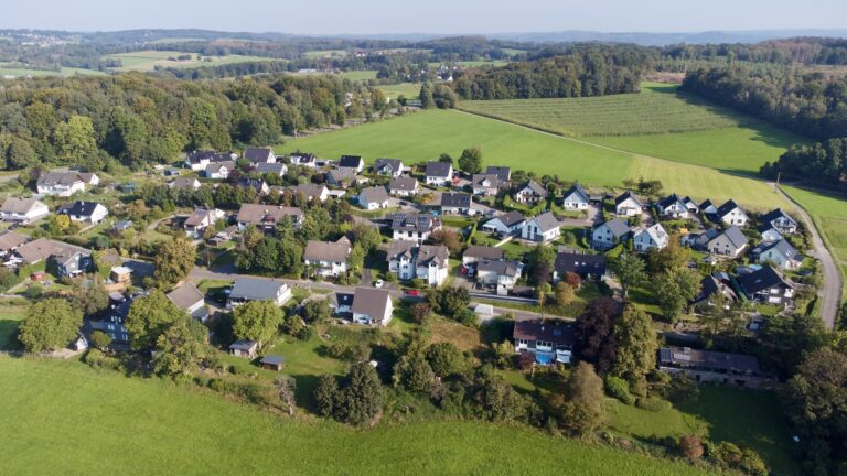 "Beerser Weg", "Beerser Feld" und "Beerser Hof".